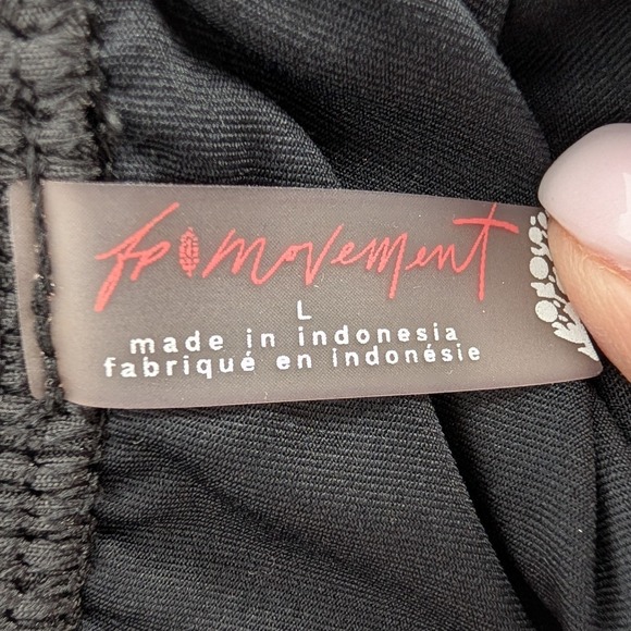 Free People FP Movement Carpe Diem Shorts Women L Black Athleisure Activewear - Picture 5 of 14